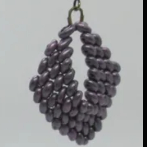 Purple Earrings Beaded - handmade - Picture 3 of 3